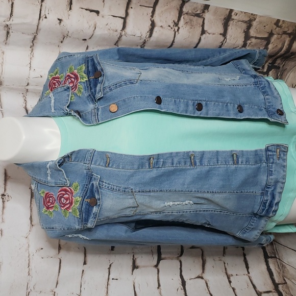 ODM Embroidered Denim Jacket sz 2x runs small - Picture 1 of 7